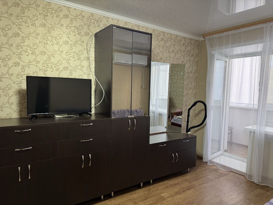 Продам кровать со шкафами - торг есть