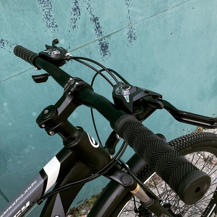 Новый велосипед полный комплект