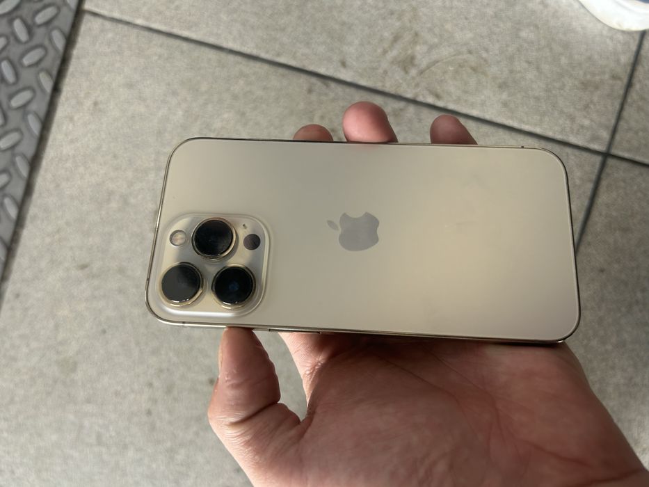 продаеться Iphone 13 pro