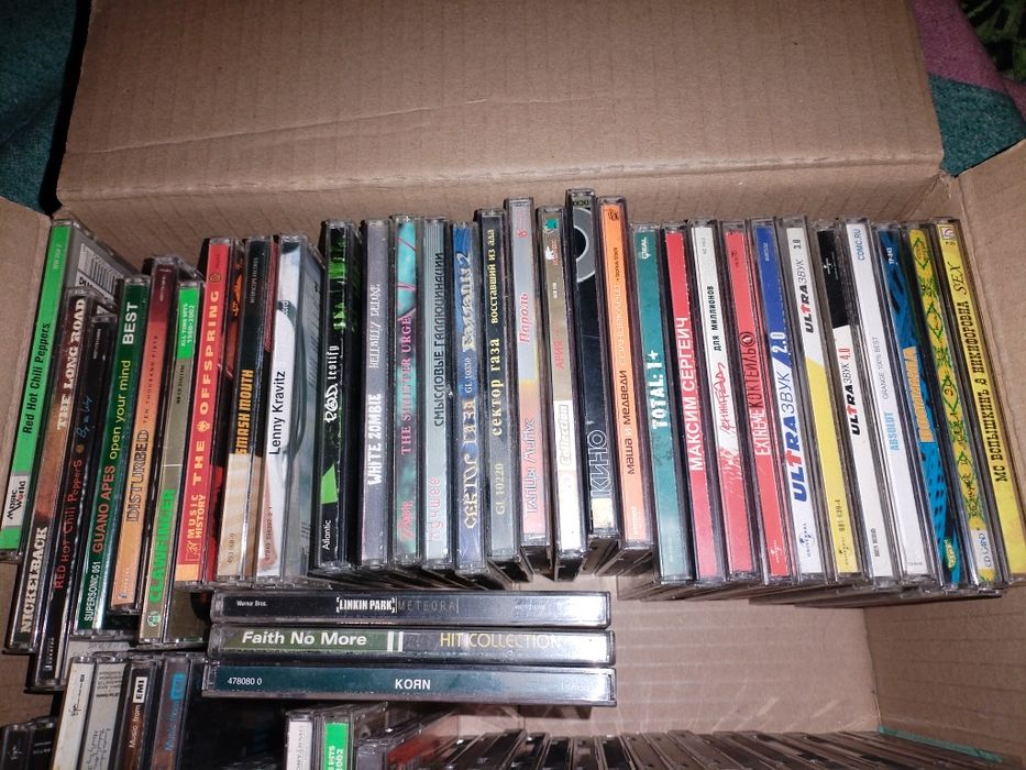 продам диски. музыка, игры, фильмы.