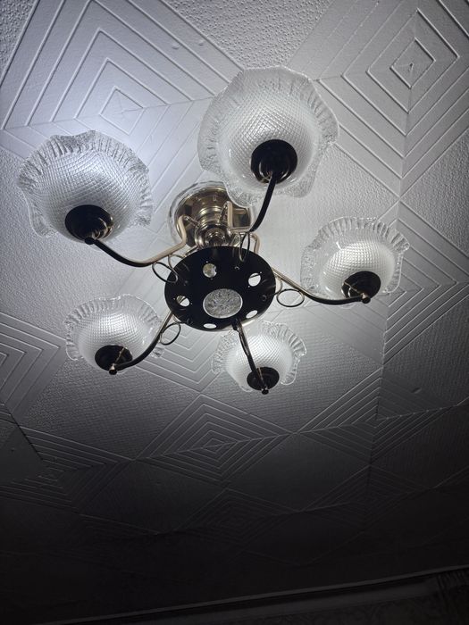 Обувь разная, куртки на девочку подростка