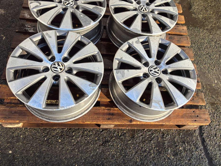 16 цола 5 х 112 мм Фолксваген / Шкода / Сеат / Ауди - 7 Инча / ЕТ 45