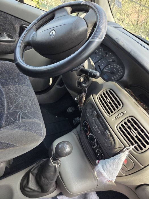 Renault Scenic 1.6 16V