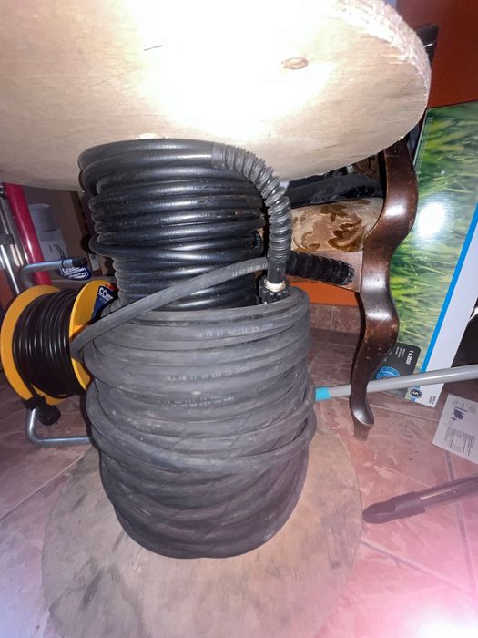 Почистваща техника за Соларни Панели