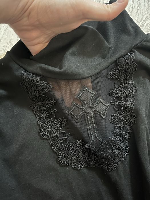 готическа блуза с дълъг ръкав