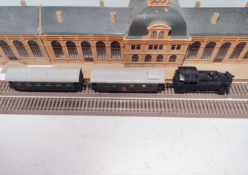 Set trenulet Piko Lima scara HO