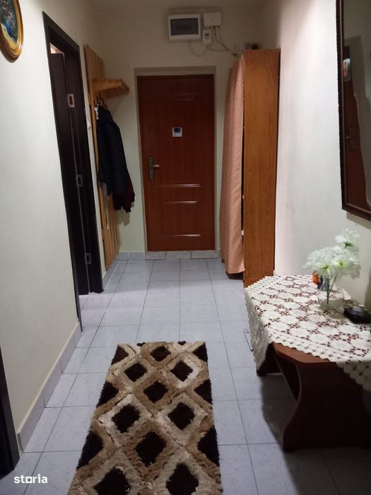 Apartament 2 camere, balcon, gata de utilizare