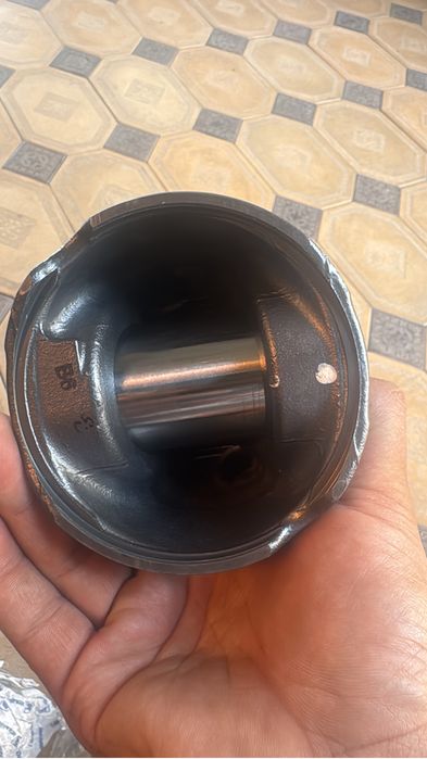 Мерседес атего 4.8 обем