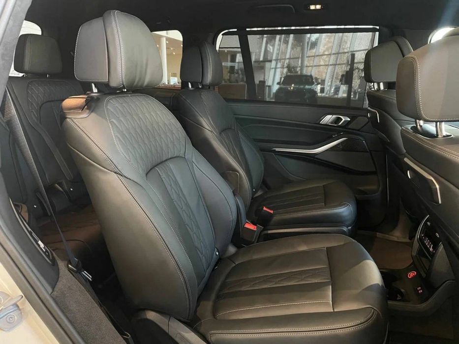 BMW X7 xDrive40 2025