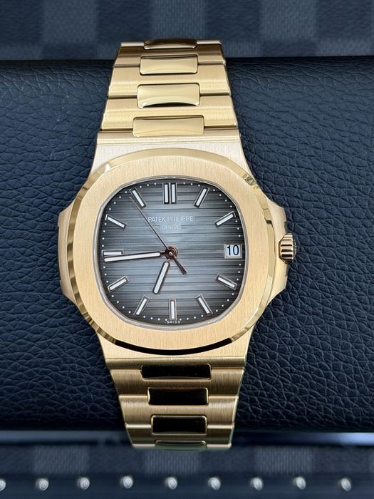 Patek Philippe Nautilus 5711 Everose Gold