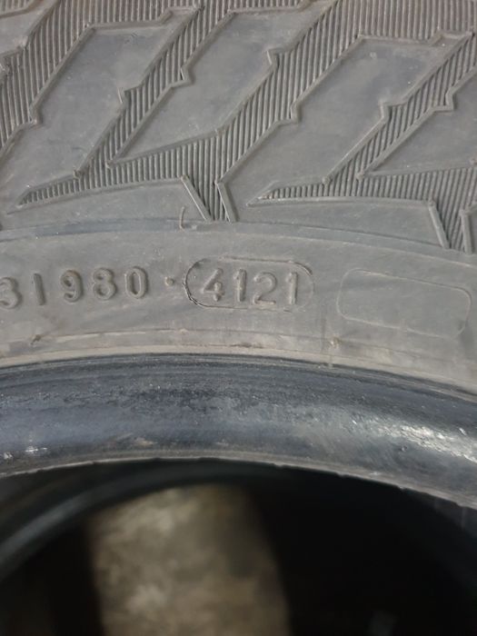 215/65R16c nokian tyres