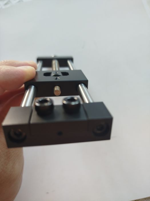 Инструмент за смяна на върховете на дартс стрели