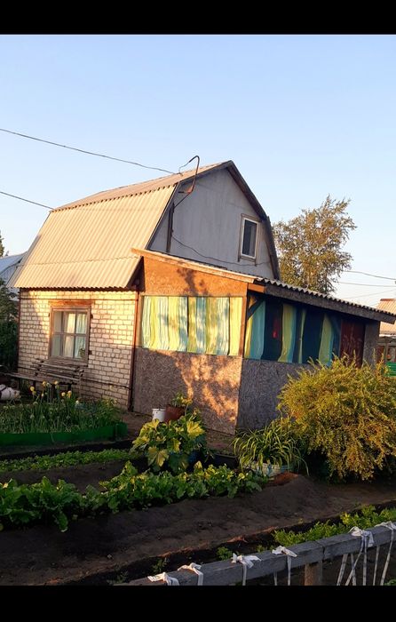 Продам дачу в обществе ,,Легенда,, оз.Пё