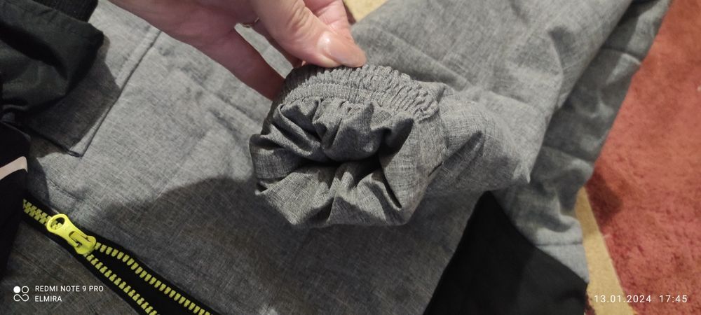 Продам зимнию куртку для мальчика