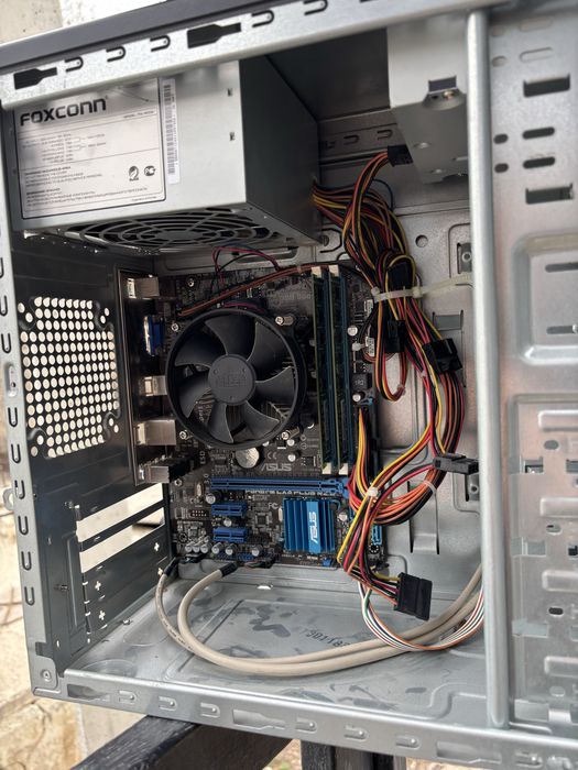 Продам компьютер без жесткого диска