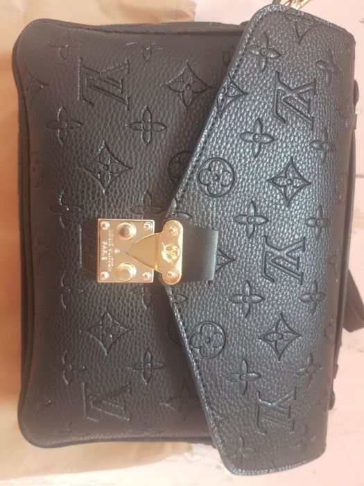 Дамска чанта Louis Vuitton