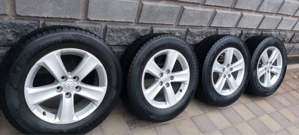 Продаётся комплект резины с дисками
