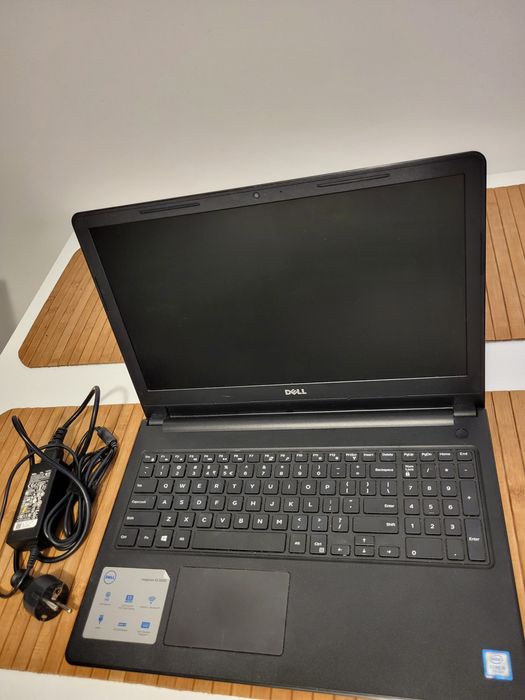 Laptop DELL Inspiron I5 7200U