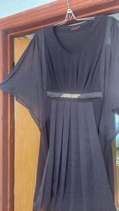 Нарядное платье,синего цвета.