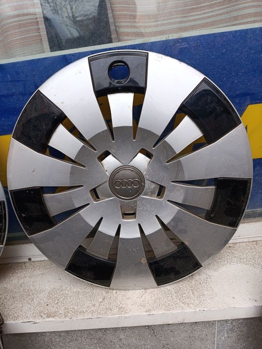 Оригинални тасове 16ки Ауди