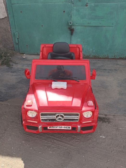 Стол компьютерный детская машинка