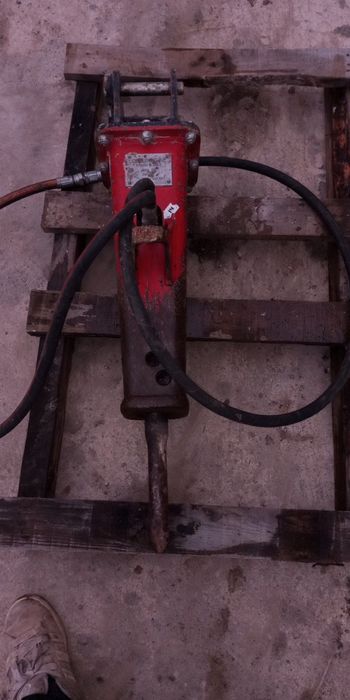 хидравличен чук за багер - SOCOMEC - DMS 50