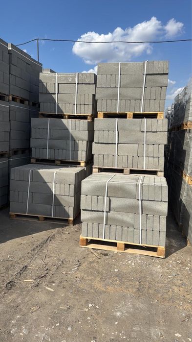 Продам поребрик вибропрессованый