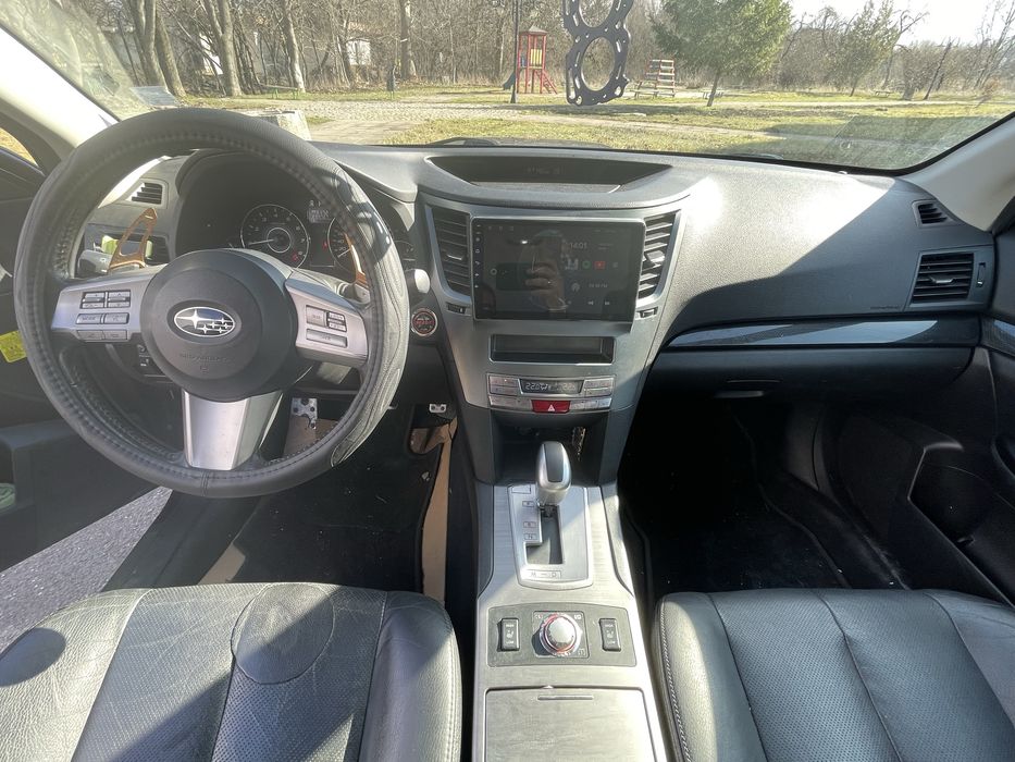 Subaru Legacy 2.5 GT газ