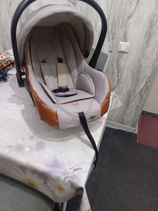 Продаётся фирменный авто люлька