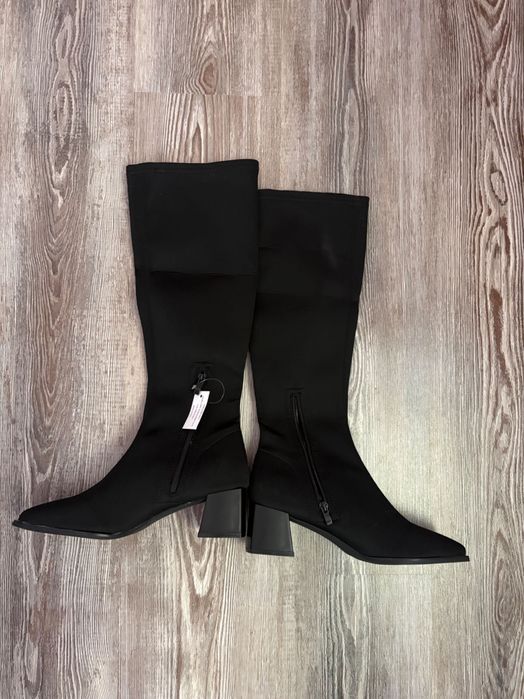 Дамски ботуши с ток