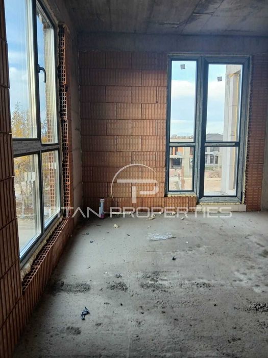 Продава се Тристаен апартамент в Пловдив, Беломорски - 74 кв.м за 1257 €/кв.м - Снимка #1