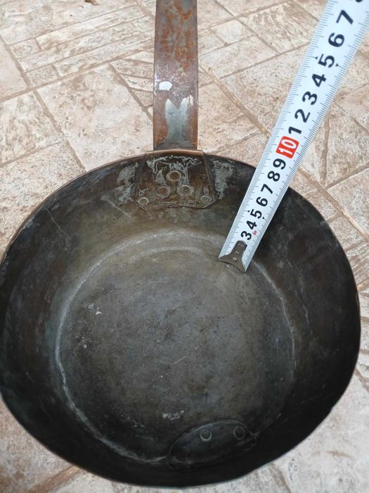 Стар меден тиган