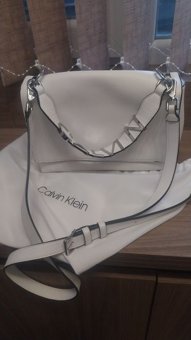 Дамска чанта Calvin Klein