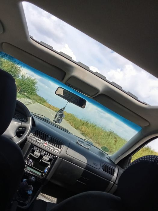 Vând golf 4,mașină personală