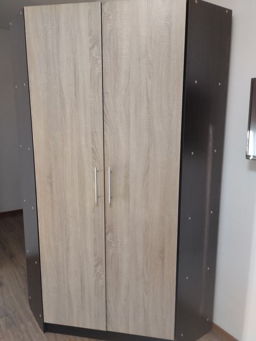 Шифоньер угловой