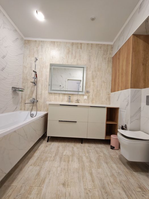 Сдам 4 Комн квартиру