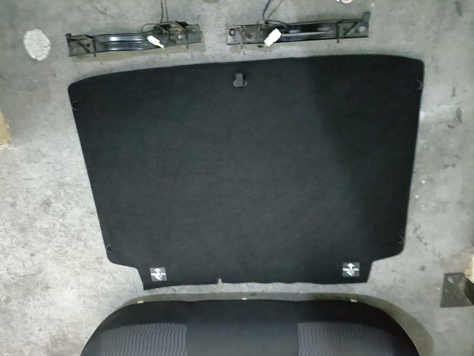 Bancheta Peugeot 308 Hatchback