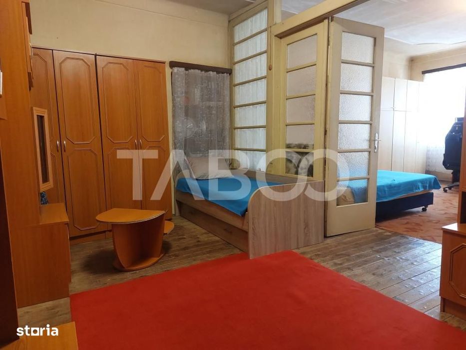Apartament spatios la casa 97 mpu 3 camere 20 mp gradina pivnita