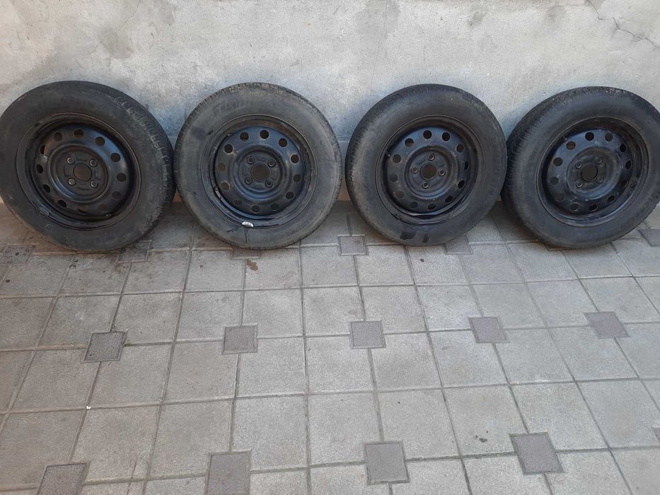 jante tabla 14" 4x100 cu anvelope michelin m+s 165/70r14 suzuki