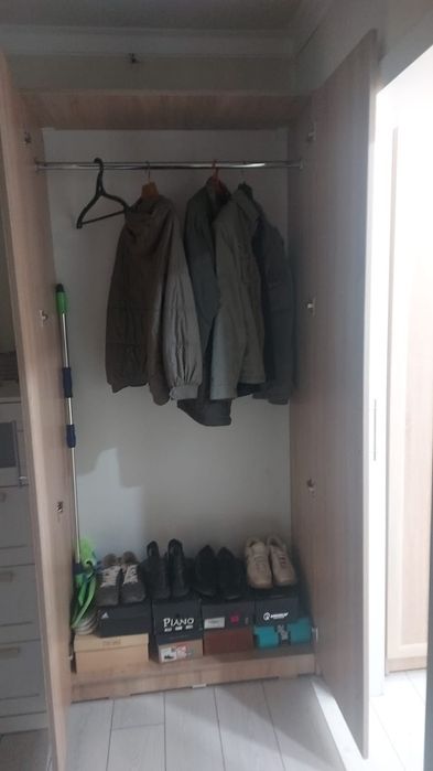 Шкаф. В хорошем состоянии