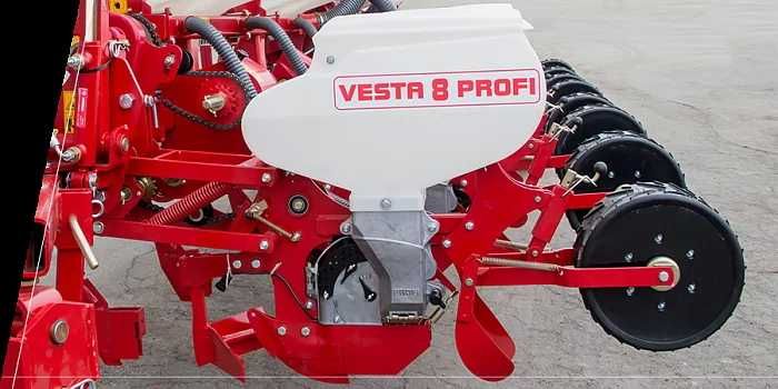 Продаётся пропашная сеялка Веста 8
