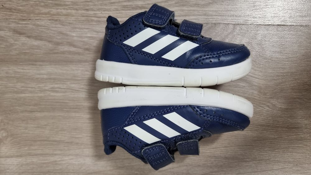 Încălțăminte Adidas copii