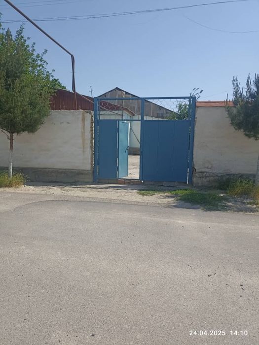 Янгиер шахрида ховли сотилади