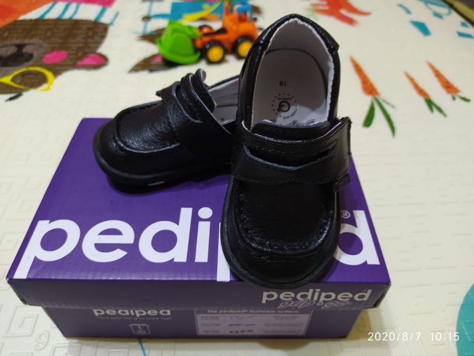 Обувь для маленьких джентльменов американской фирмы Pediped,размер 19