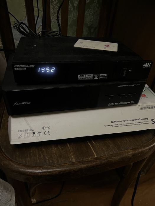 Продам спутниковый тюнер хруслер