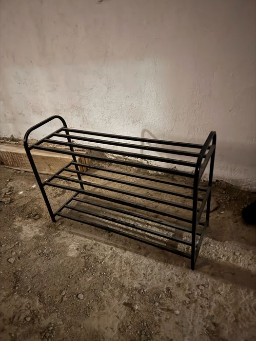 металлическая обувница