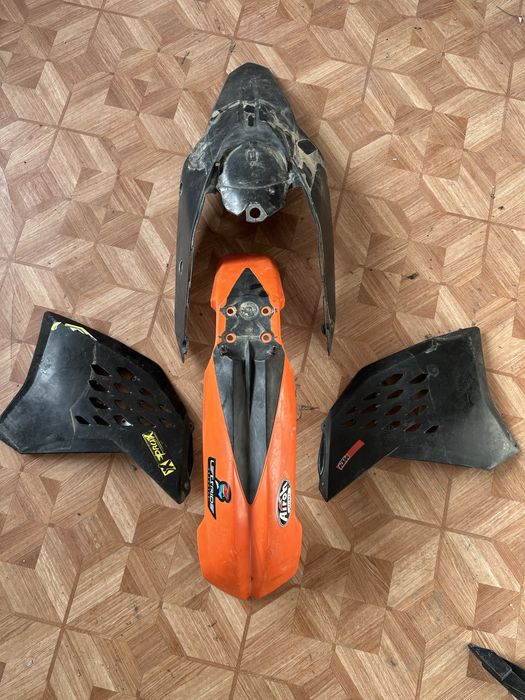 Carene ktm yamaha  husqvarna sx 85 , 250, 450 2012-2016-2008
