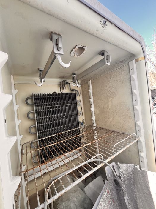 Продам холодильник СССР