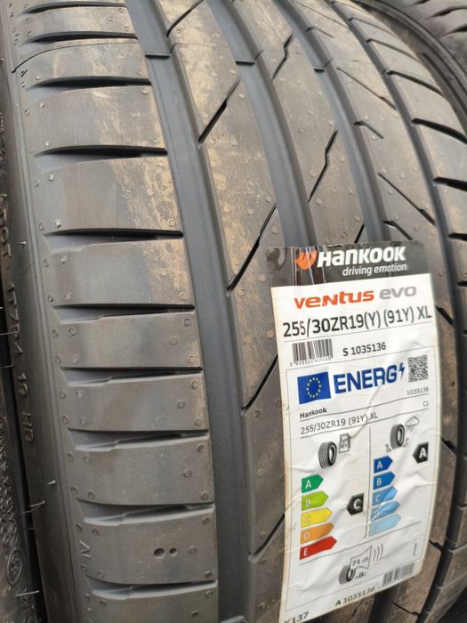 255 30 19 Hankook Noi