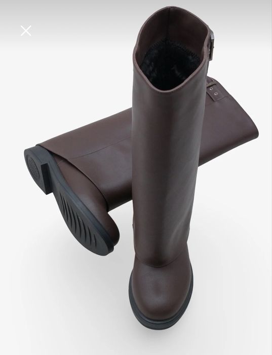 Кафяви ботуши. Интересен модел